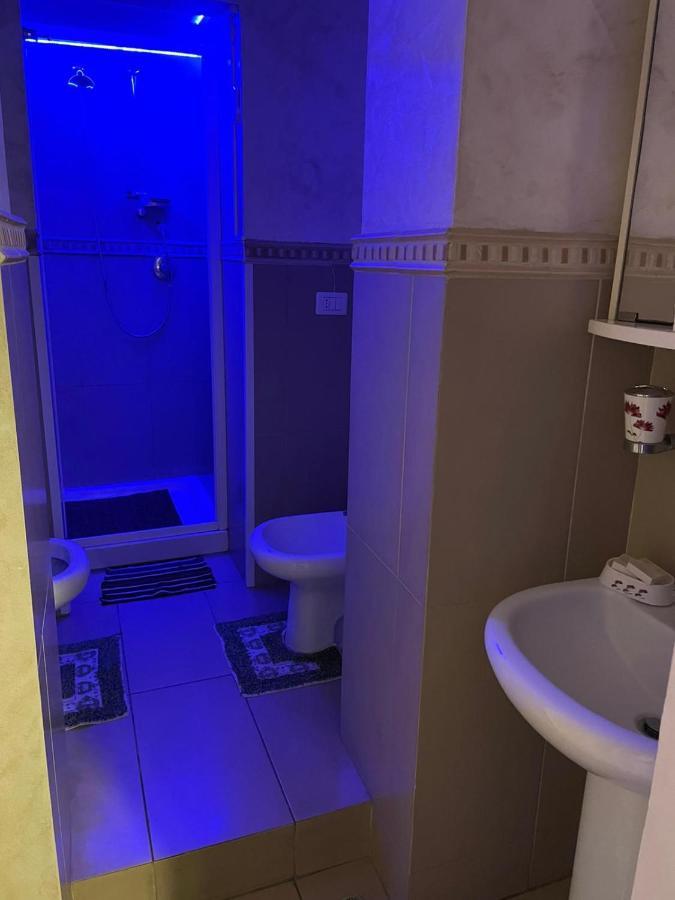 B&B Sotto Gli Archi Catania Bagian luar foto